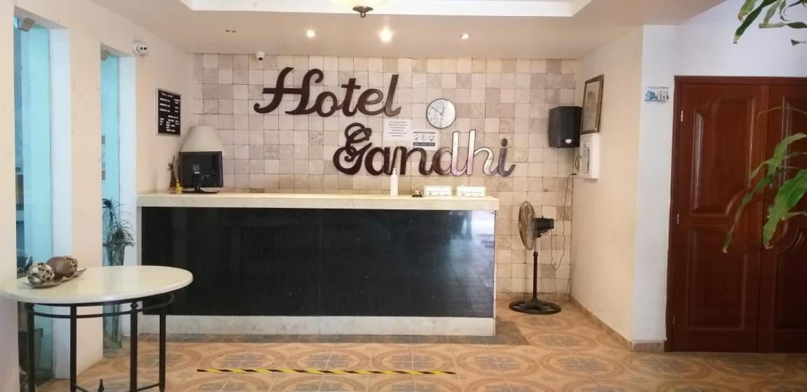 OYO Hotel Gandhi Chetumal Exterior foto