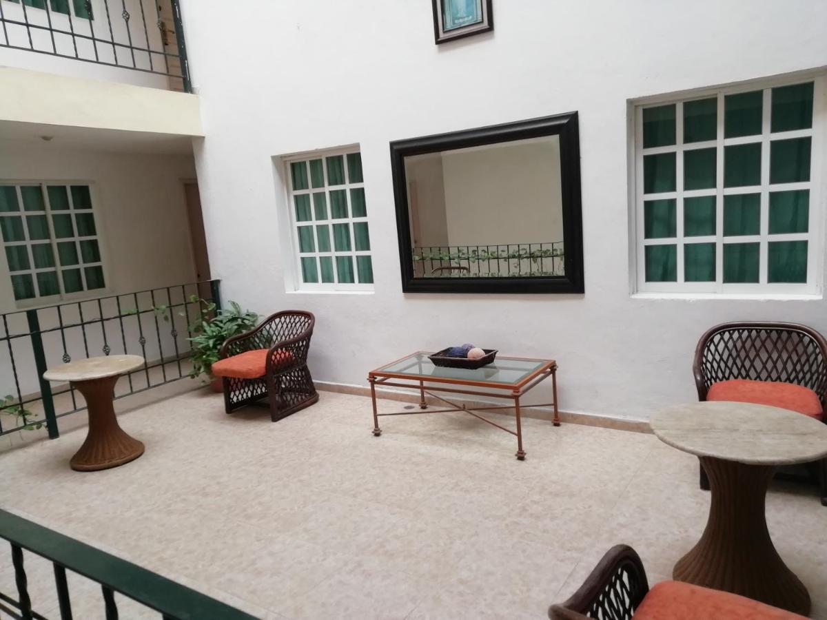 OYO Hotel Gandhi Chetumal Exterior foto